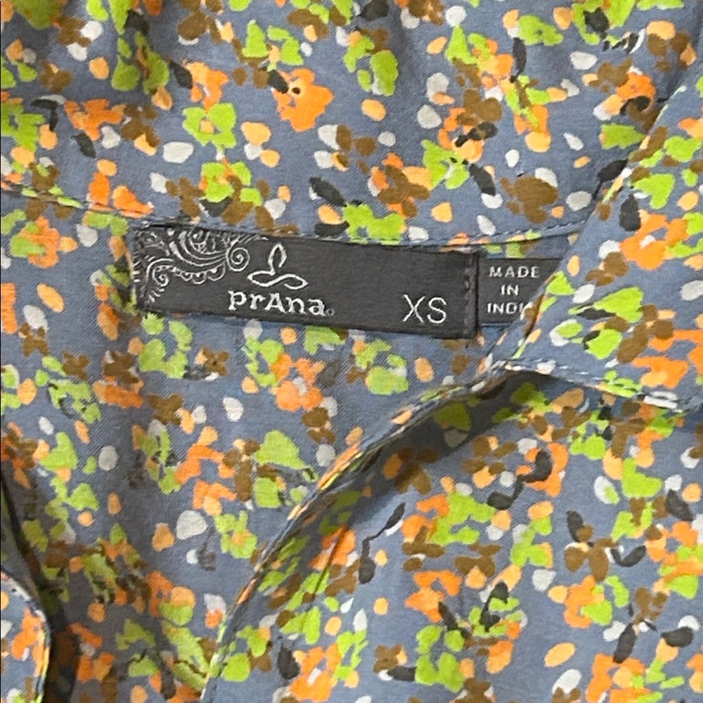 Prana Blue Floral Button-Up Blouse - Picture 5 of 6